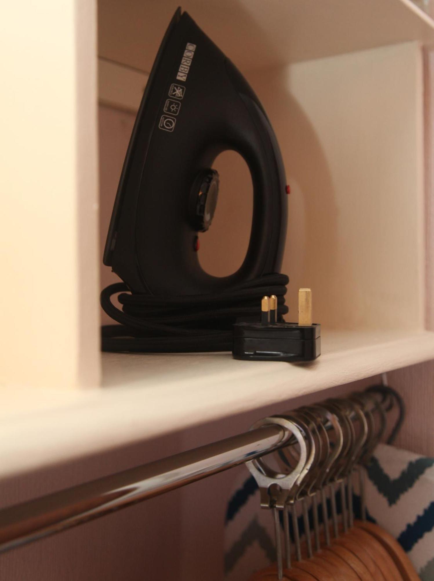 Kirkwood Guest house 4*